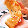 おやつはメープルシロップがけチーズパンです！！