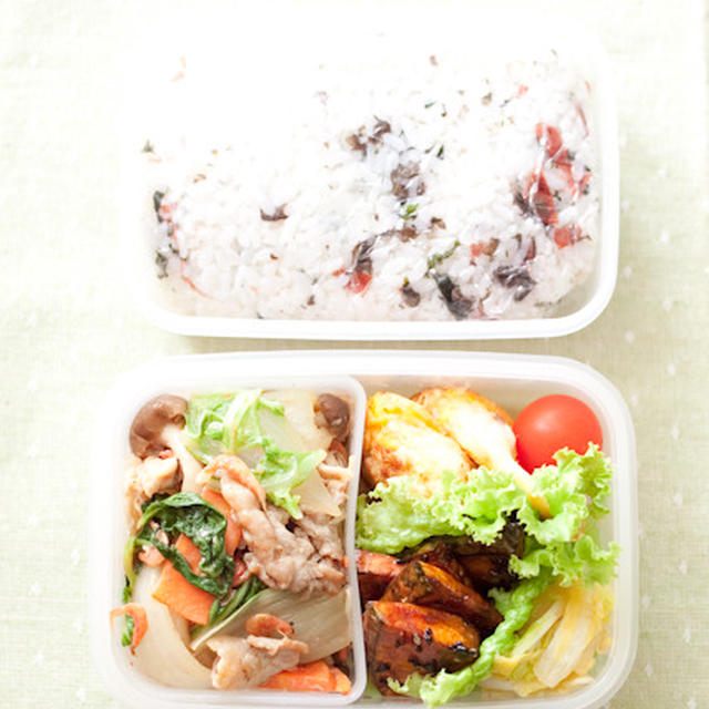 お弁当（真夜中制作）『白菜と豚肉と紅海老炒め』