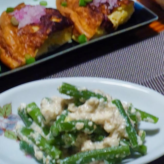 Salmon teriyaki & Japanese omelette (dashimaki-tamago) / 鮭の照り焼きとだし巻きたまご