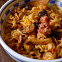 茸のマリネとトマトのパスタ