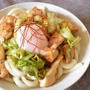 鶏肉とキャベツの甘辛味噌炒めのせうどん