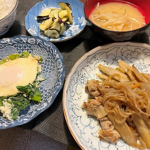 病院、病院＆ゴボウと豚肉のガーリック味噌炒め