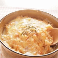 ミルクたっぷりのカルボナーラで簡単ドリア