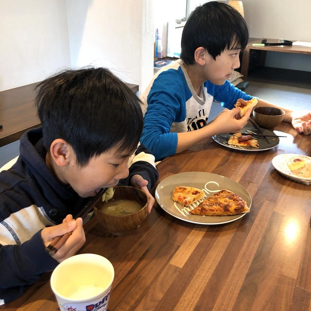 塾弁です「オムライス弁当」