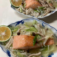 秋鮭の白ねぎときのこの餡かけ・かぼす風味と耳寄りなお知らせ