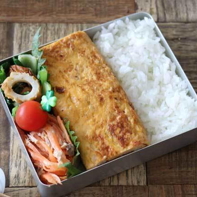 絶品たまごおかずレシピ！卵焼きが主役になる鶏そぼろ入り卵焼き弁当