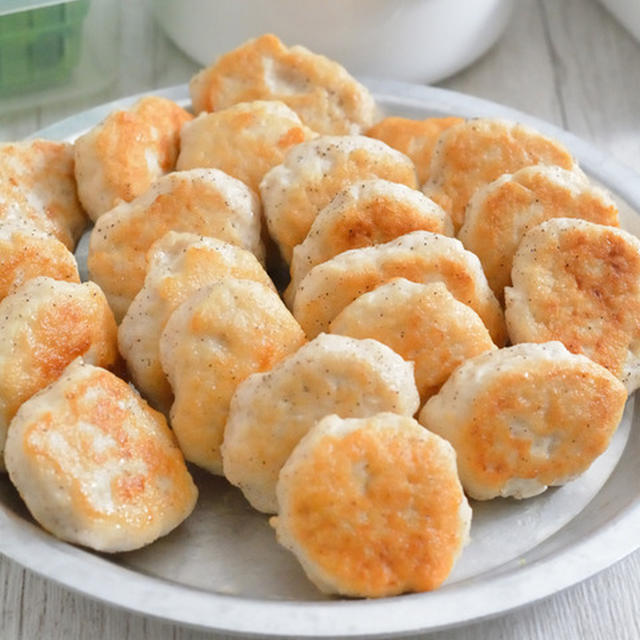 豆腐入りチキンバーグ（味ナゲッ〇）他、作り置きとその日の晩ごはん。