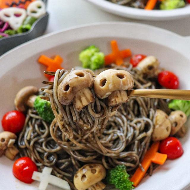 これは泣くかもしれん！恐ろしいハロウィンパスタをご紹介