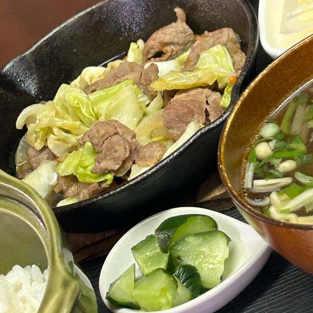6.28【ウチの夜ごはん】 スキレットジンギスカン❣️ﾃﾞｽ。
