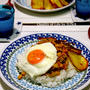 【レシピ】一皿で栄養満点・鶏ひき肉＆大豆＆野菜のケチャップ炒めのせごはん
