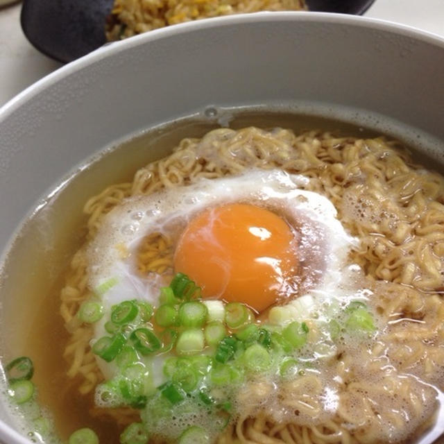 チキンラーメン＆王将餃子の冷凍炒飯