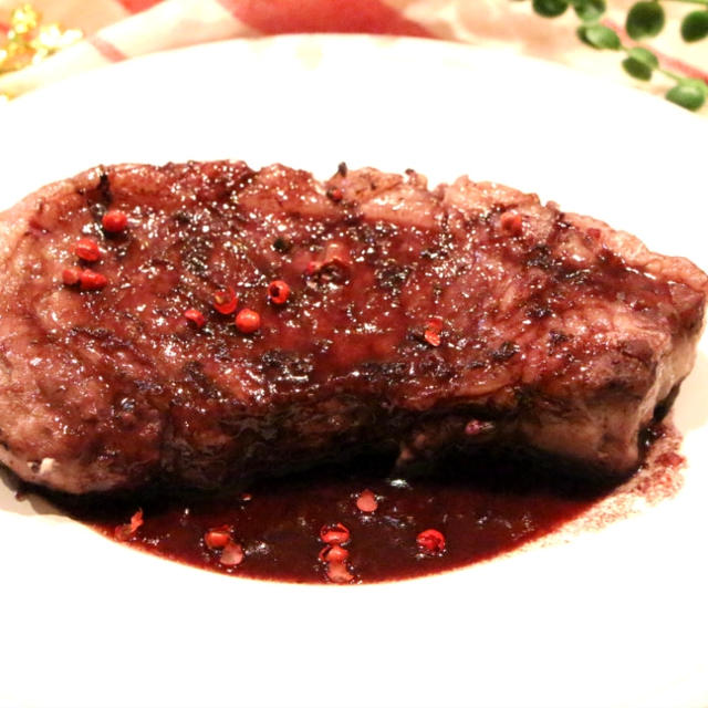 【簡単！豚肉レシピ】ジューシー♪ポークステーキの赤ワインソース