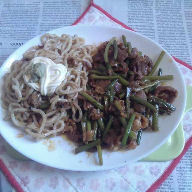 焼き肉＆にんにくの芽＋焼きうどん