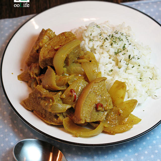 車麩のじゅわっとカレー煮*丼仕立て*