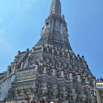 タイ旅行　2日目　①ワット・アルン　ワットパクナム