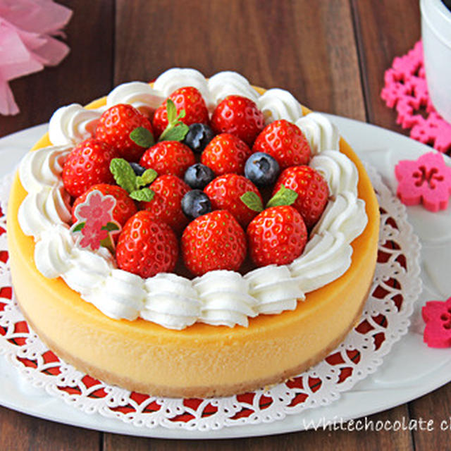 苺とホワイトチョコレートのチーズケーキ☆卒業祝い