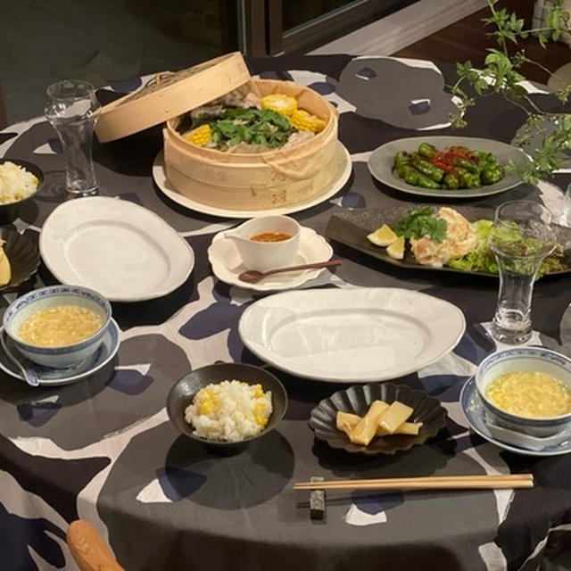 茄子と豚肉蒸しとエビマヨとか、中華の夜ごはん