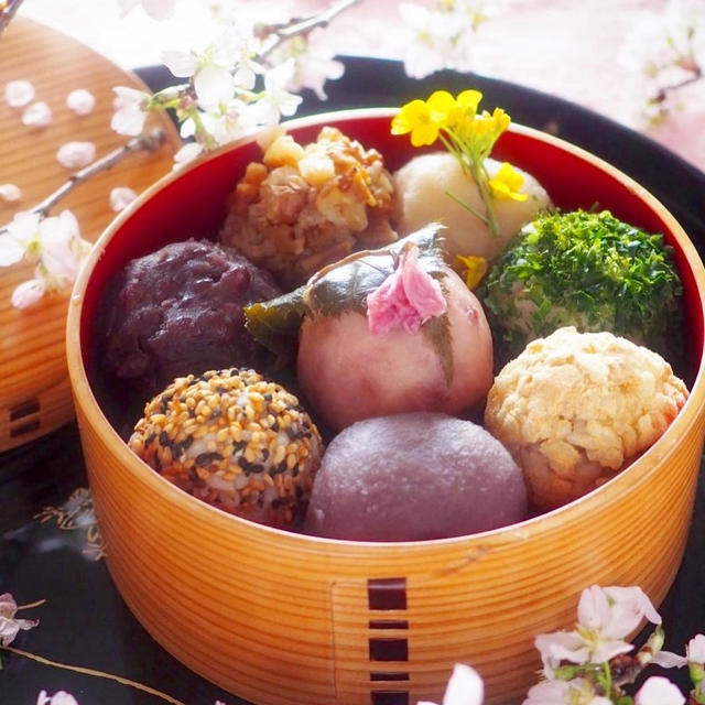 【炊飯器で作れるおはぎ】もち麦入りカラフルおはぎ＊〈おはぎ〉と〈ぼた餅〉違いは❓