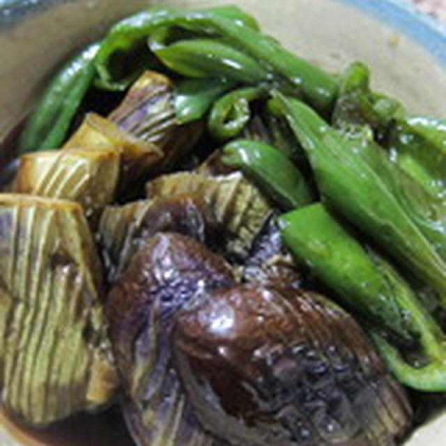 「茄子とピーマンの煮物」