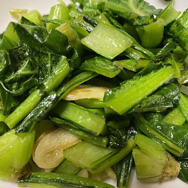 柔らかくて美味しい！小松菜の間引き菜でガーリック炒め等々♪