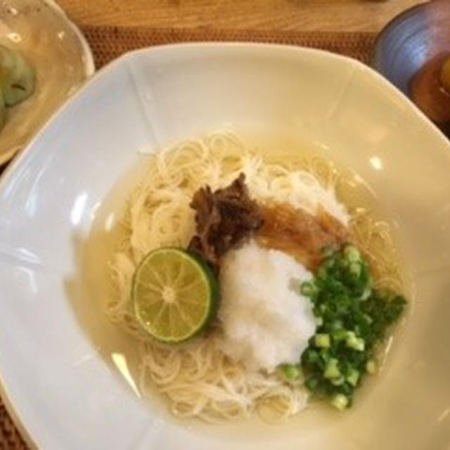 おろしスダチの素麺