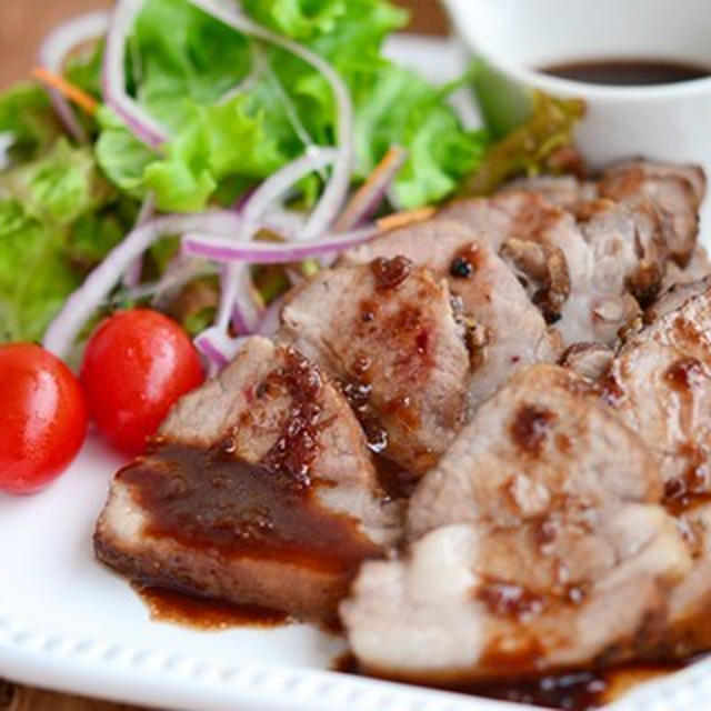 フライパンで作るやわらかいローストポーク