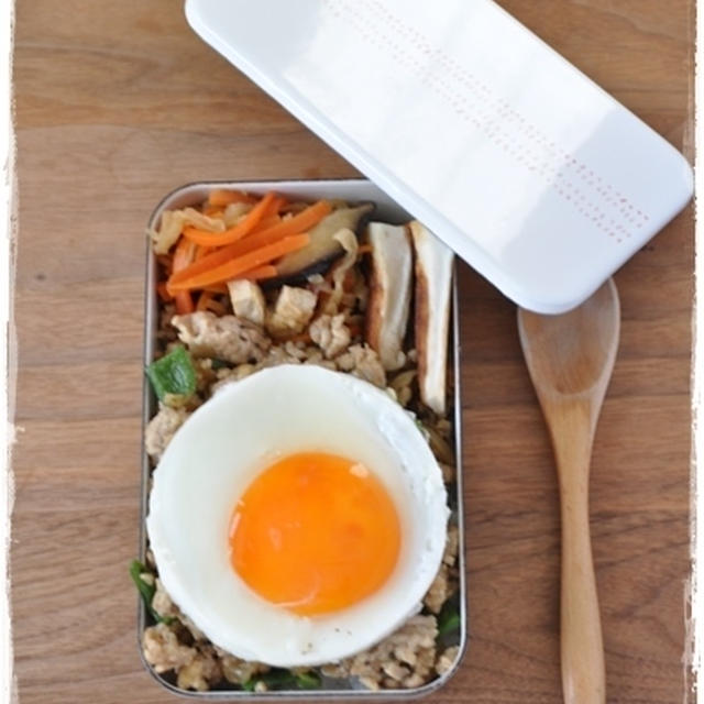 【ガパオ弁当】