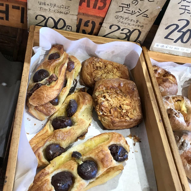 【グルートン （glouton）】駒沢公園でパンを食べよう♪