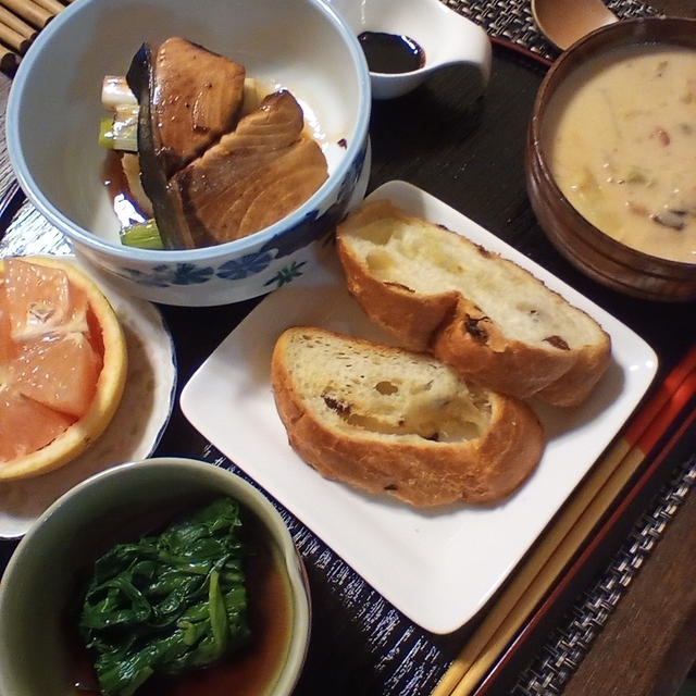 ぶりの照り焼きバルサミコソース添え