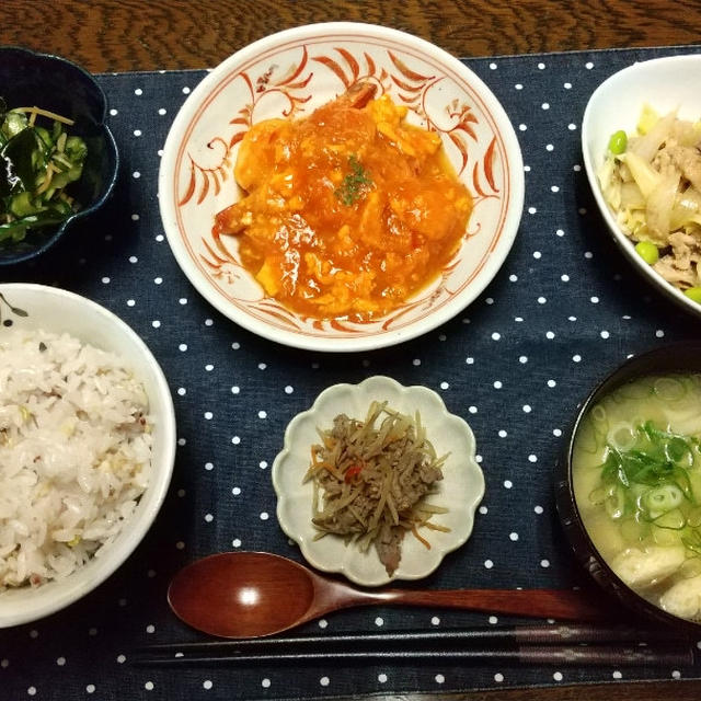 【晩ごはん】海老玉チリ、野菜炒め。