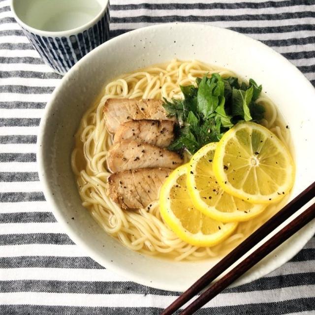 さわやか、塩レモンラーメン