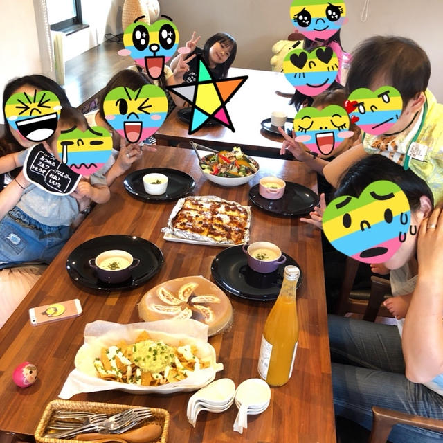高校の時の同級生と女子会パーティーをしました～！！