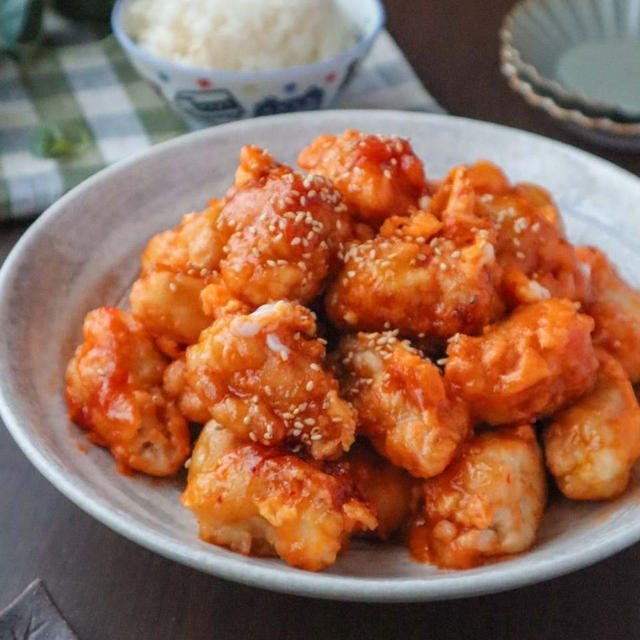 この照り照りがたまらん☆鶏むね肉と凍り豆腐で作る軟骨鶏たまチリ