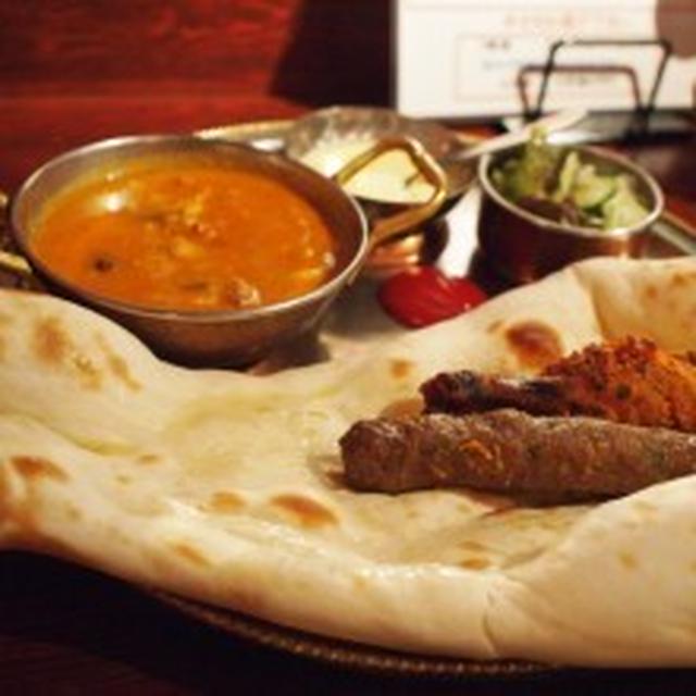 インドカレーと言えばナンでしょ～☆