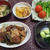 【献立】カツオの梅干し煮、じゃがいもと玉ねぎの旨煮、きゅうりの麹漬、茹で＆冷やし野菜、お味噌汁