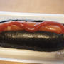 竹炭ホットドッグでデトックス