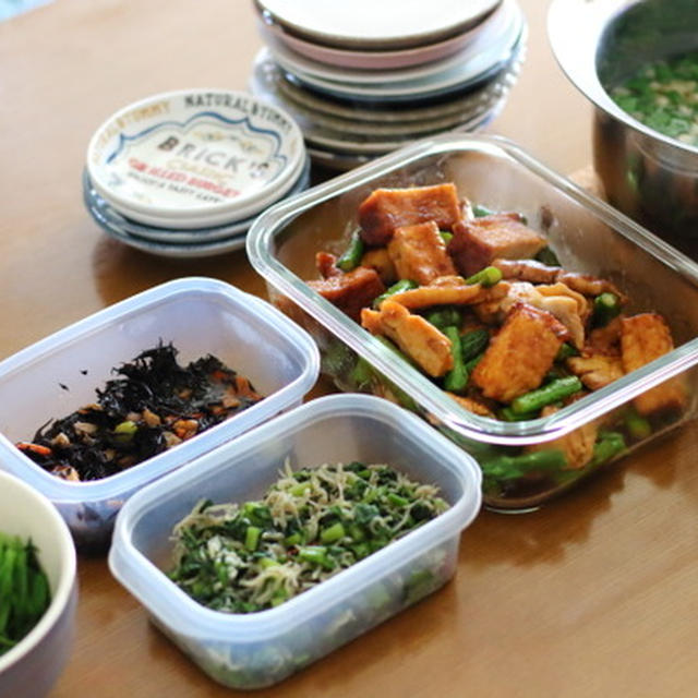 【ご飯日記】各自取り分けスタイルでどうぞっていう休日のお昼ご飯