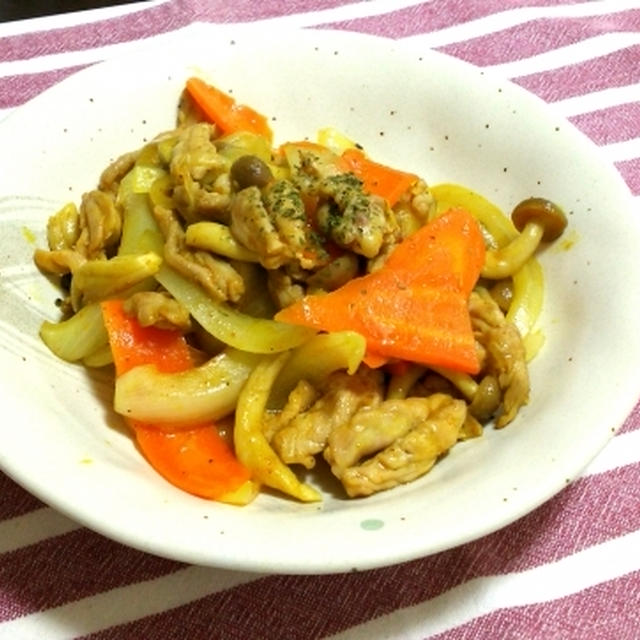 鶏せせりのカレー炒め