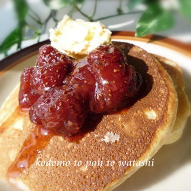 ホットケーキとＨＢ食パンの卵サンド