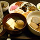 吸い物仕立て。「ハマグリの湯豆腐」