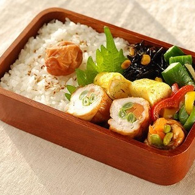 ◆ささ身の甘辛２色ロール弁当