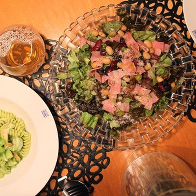 『海老とじゃが芋のパセリーゼパスタ』の夜ごはん。