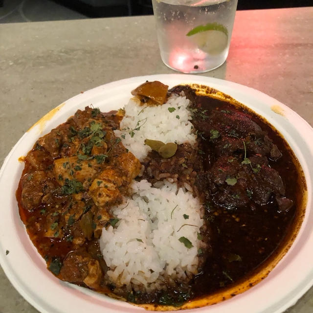 福岡で人気のカレー店 アフターグロウの煮干しカシミールと麻婆カレーが渋谷で