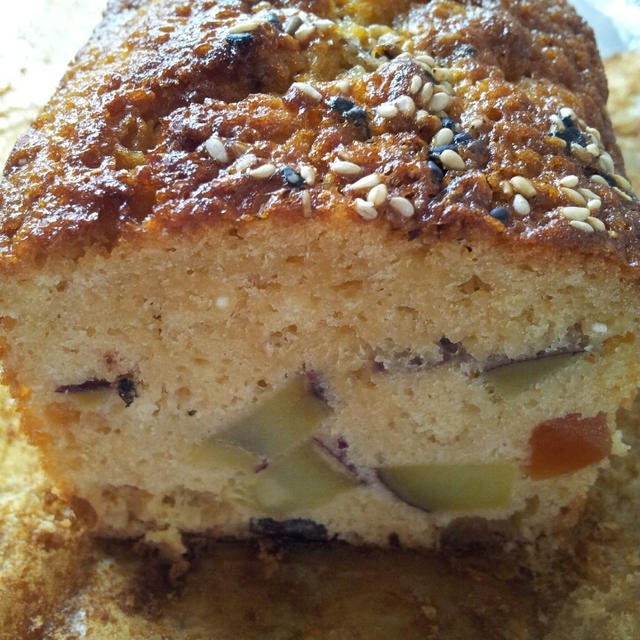 おやつ！さつまいもとフルーツのケーキ