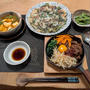 ニトスキでビビンバ・玉ねぎニラチヂミの晩ご飯と　アカンサスモリスの花♪