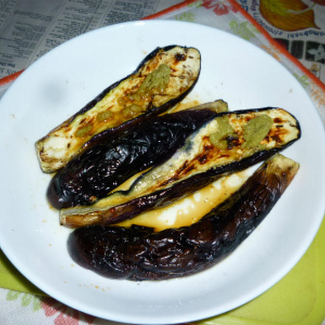 網焼きでなす丸ごと焼きのタパス