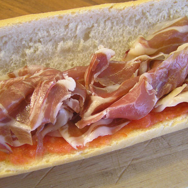 パン・コン・トマテ（pan con tomate）