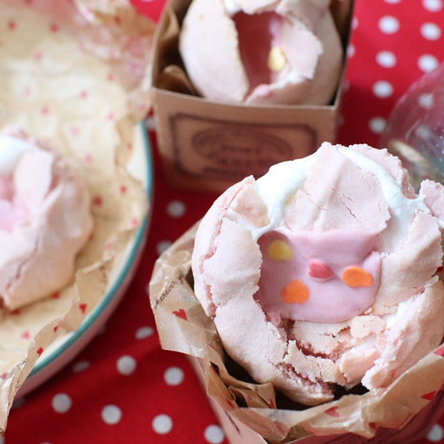 【簡単！バレンタインレシピ】材料3つで超簡単！ピンクマシュマロクッキー