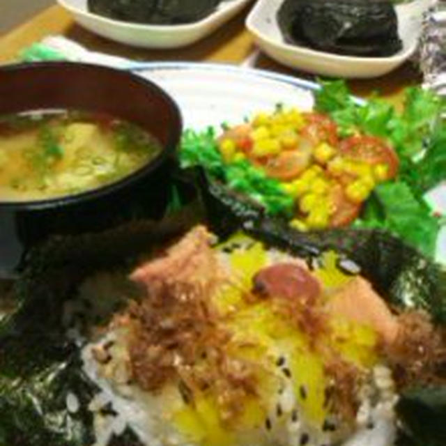 なかなか好評な爆弾お握り～