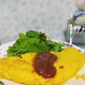 チーズとベーコンのソースでオムレツ